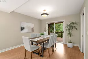 2636 SW 64th Pl, Portland, OR 97225 - Photo 15