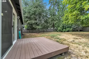 17905 NW Arcadia St, Portland, OR 97229 - Photo 23