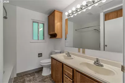 17905 NW Arcadia St, Portland, OR 97229 - Photo 15