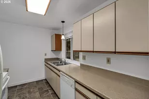 17905 NW Arcadia St, Portland, OR 97229 - Photo 11