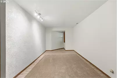 2595 Brussells St, North Bend, OR 97459 - Photo 25