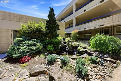 600 SE Marion St #403, Portland, OR 97202 - Photo 33