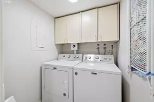600 SE Marion St, Portland, OR 97202 - Photo 23