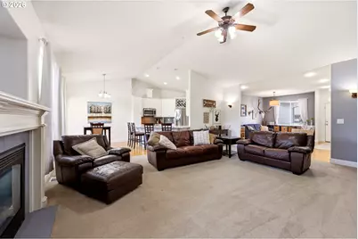 10406 NE 197th St, Battle Ground, WA 98604 - Photo 13