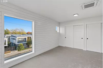 5152 E Burnside St, Portland, OR 97215 - Photo 27