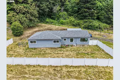 8935 State Highway 38, Drain, OR 97435 - Photo 3