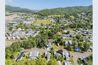 95 Athena Ln, Roseburg, OR 97470 - Photo 37