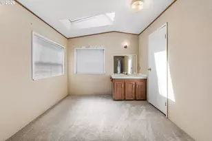 95 Athena Ln, Roseburg, OR 97470 - Photo 17