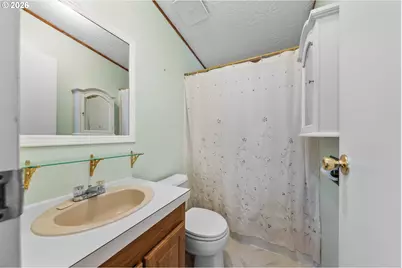 95 Athena Ln, Roseburg, OR 97470 - Photo 23