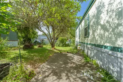 95 Athena Ln, Roseburg, OR 97470 - Photo 31