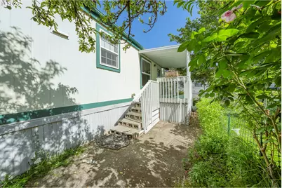 95 Athena Ln, Roseburg, OR 97470 - Photo 25