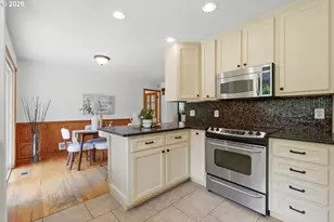 1318 Oak St, Lake Oswego, OR 97034 - Photo 13