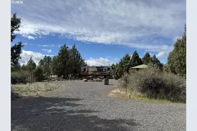 10670 SW Geneva Rd, Culver, OR 97734 - Photo 9