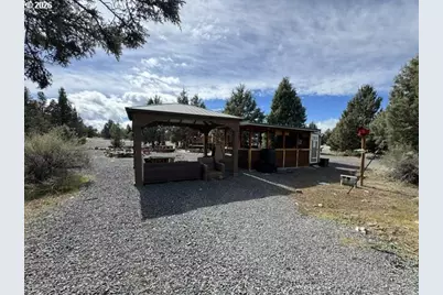 10670 SW Geneva Rd, Culver, OR 97734 - Photo 11