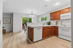 2987 NE Lange Ct, Hillsboro, OR 97124 - Photo 7