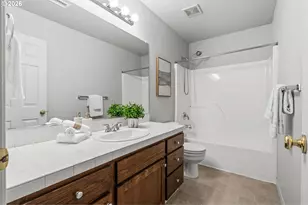 2987 NE Lange Ct, Hillsboro, OR 97124 - Photo 23