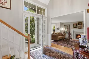 14590 SW Peachtree Dr, Portland, OR 97224 - Photo 5