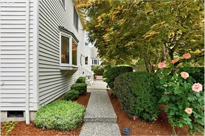 14590 SW Peachtree Dr, Portland, OR 97224 - Photo 39