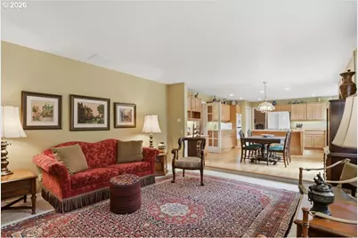 14590 SW Peachtree Dr, Portland, OR 97224 - Photo 15
