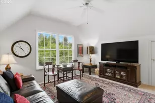 14590 SW Peachtree Dr, Portland, OR 97224 - Photo 29