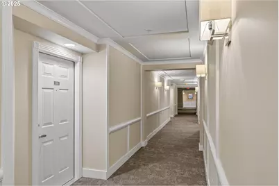 520 SE Columbia River Dr #326, Vancouver, WA 98661 - Photo 7