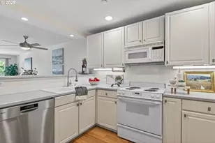 520 SE Columbia River Dr, Vancouver, WA 98661 - Photo 13