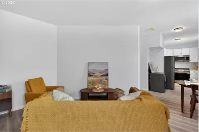 708 N Killingsworth St #11, Portland, OR 97217 - Photo 15