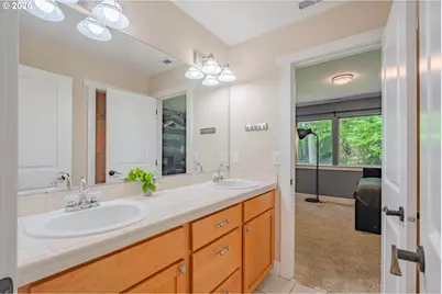 28420 NE 61st St, Camas, WA 98607 - Photo 37