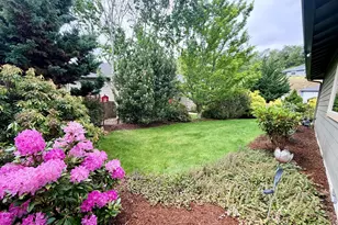 1695 NE Ruby Ct, Roseburg, OR 97470 - Photo 35