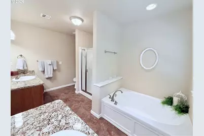 1695 NE Ruby Ct, Roseburg, OR 97470 - Photo 25