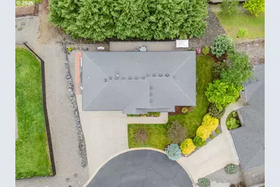 1695 NE Ruby Ct, Roseburg, OR 97470 - Photo 43