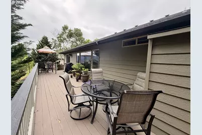 1695 NE Ruby Ct, Roseburg, OR 97470 - Photo 33