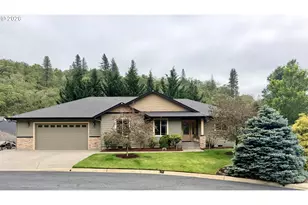 1695 NE Ruby Ct, Roseburg, OR 97470 - Photo 3