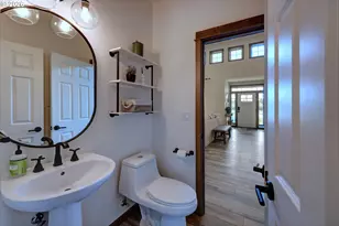 33032 Pacific Bellevue Ln, Warrenton, OR 97146 - Photo 17