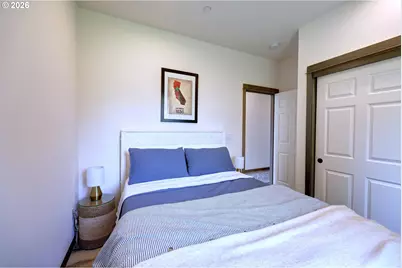 33032 Pacific Bellevue Ln, Warrenton, OR 97146 - Photo 25
