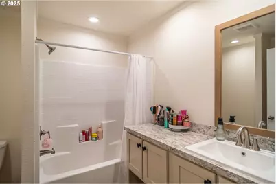 408 Whipple Ave, Drain, OR 97435 - Photo 27