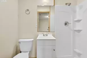 142 Holmes Ln, Oregon City, OR 97045 - Photo 33