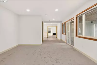 142 Holmes Ln, Oregon City, OR 97045 - Photo 21