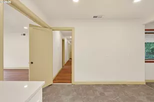 142 Holmes Ln, Oregon City, OR 97045 - Photo 25