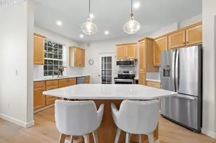 4195 Summerlinn Dr, West Linn, OR 97068 - Photo 9