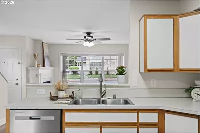 6009 NE 35th Cir, Vancouver, WA 98661 - Photo 9