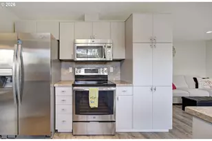 1709 NW 6th Ave, Battle Ground, WA 98604 - Photo 11