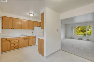 7537 N Heppner Ave, Portland, OR 97203 - Photo 15