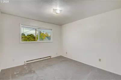 7537 N Heppner Ave, Portland, OR 97203 - Photo 13