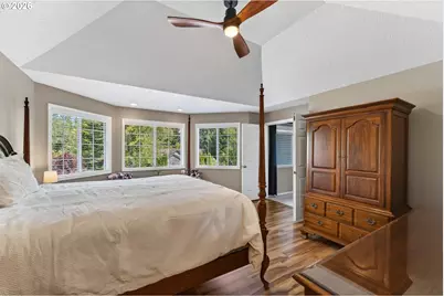 8670 SW Rogue Ln, Wilsonville, OR 97070 - Photo 29