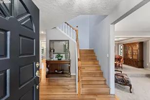 8670 SW Rogue Ln, Wilsonville, OR 97070 - Photo 5