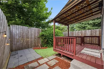 9213 N Endicott Ave, Portland, OR 97217 - Photo 27