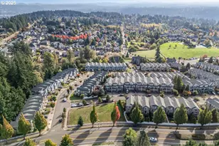 20111 Hoodview Ave, West Linn, OR 97068 - Photo 37