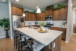 2451 W 9th Ave, Junction City, OR 97448 - Photo 11