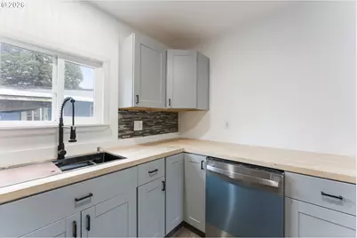4424 SE Roethe Rd #3, Milwaukie, OR 97267 - Photo 11